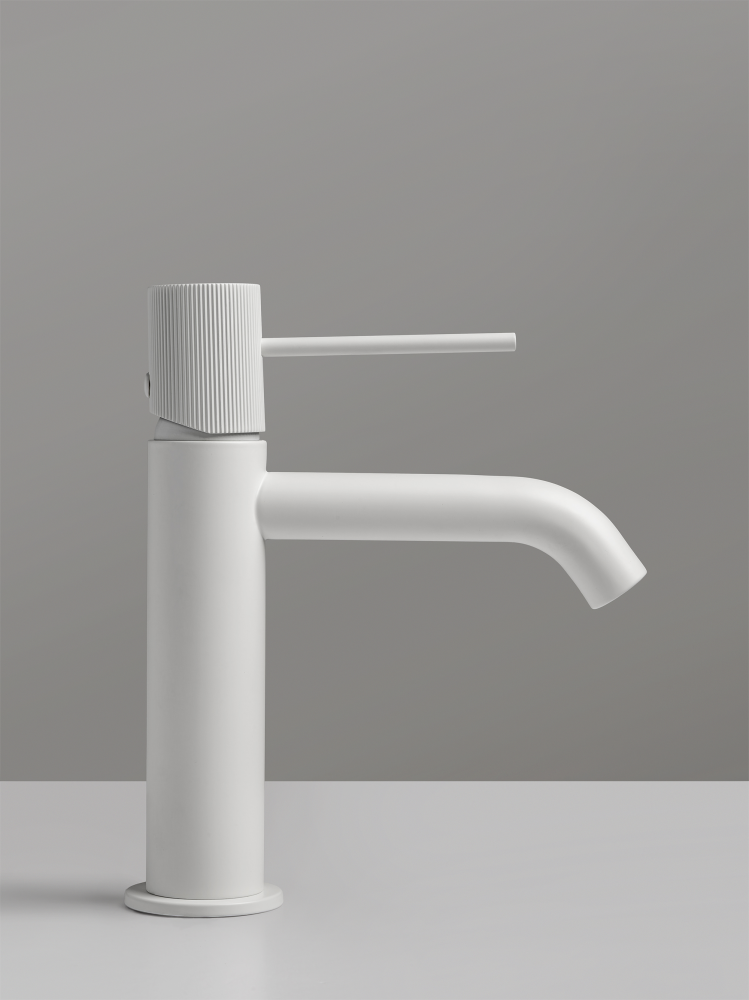 Смеситель для раковины ALTROBAGNO Биланча (Bilancia) 0150 MW