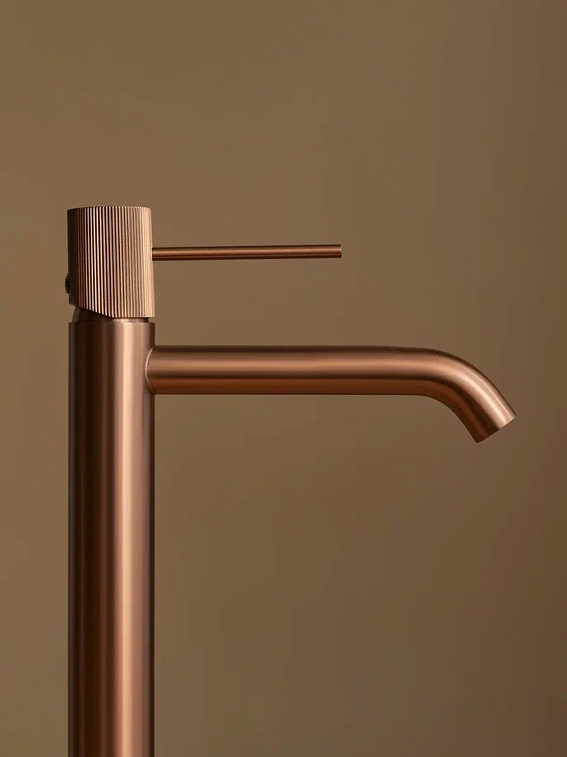 Смеситель для раковины AltroBagno Bilancia 010229 BC