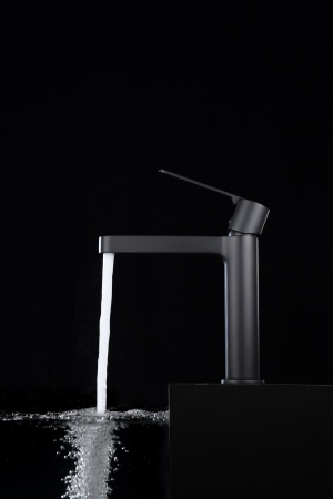 Смеситель для раковины AltroBagno Unione 0136 MB