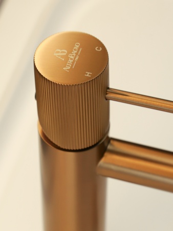 Смеситель для раковины AltroBagno Bilancia 0144 BC