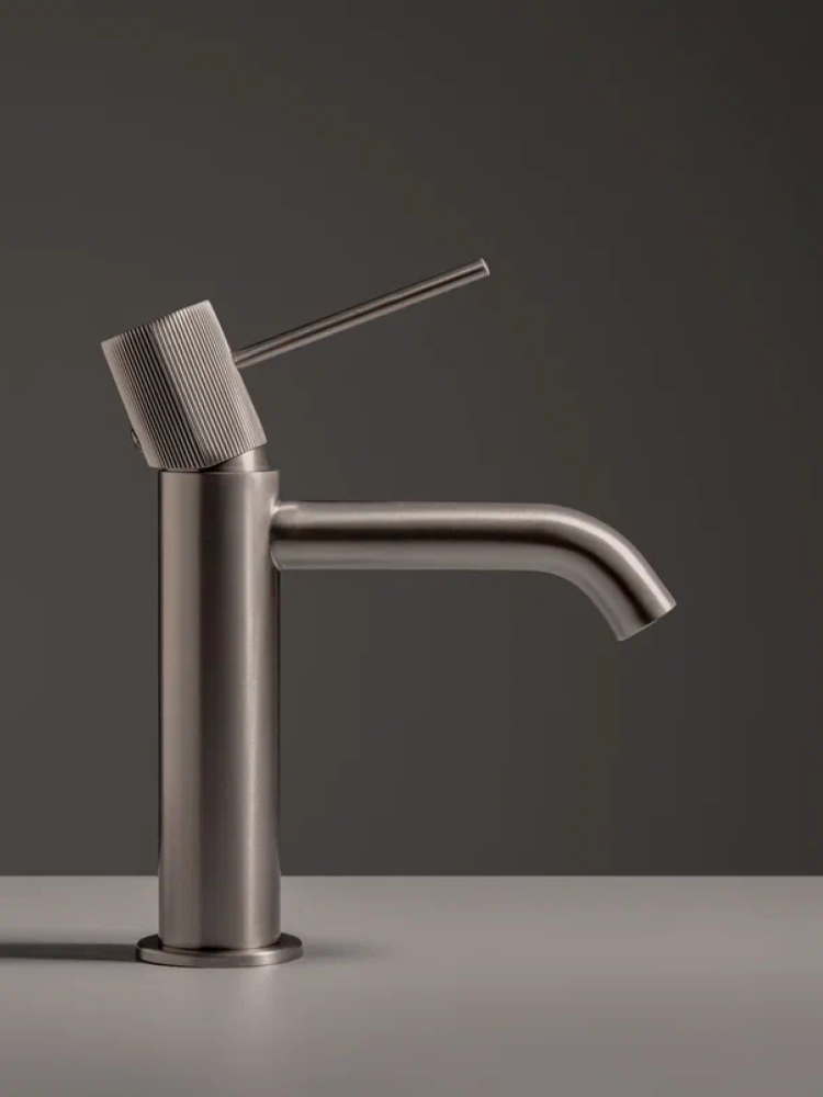 Смеситель для раковины AltroBagno Bilancia 0141 GM