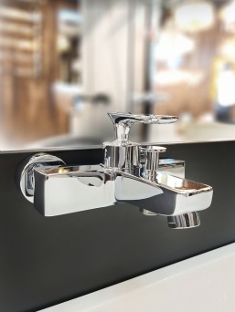 Смеситель для ванны AltroBagno Aperto 0207 Cr