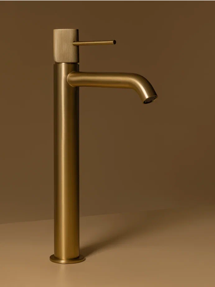 Смеситель для раковины ALTROBAGNO Биланча (Bilancia) 010227 BG