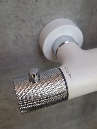 Душевая система с термостатом AltroBagno Intento 030424 MW