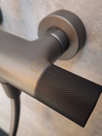 Душевая система с термостатом AltroBagno Intento 030421 GrNe