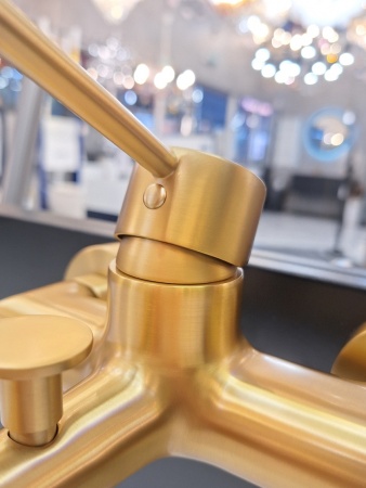 Смеситель для ванны AltroBagno Metropoli 0219 OrSp