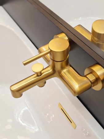 Смеситель для ванны AltroBagno Metropoli 0219 OrSp