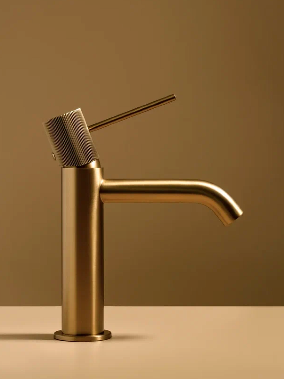 Смеситель для раковины AltroBagno Bilancia 0142 BG