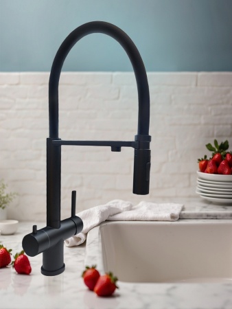 Смеситель для кухни с гибким изливом AltroBagno Flusso 050204 MB