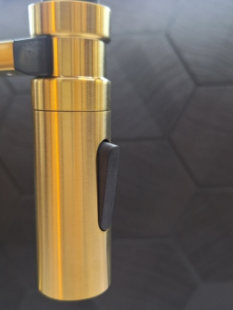 Смеситель для кухни с гибким изливом AltroBagno Flusso 050202 BG