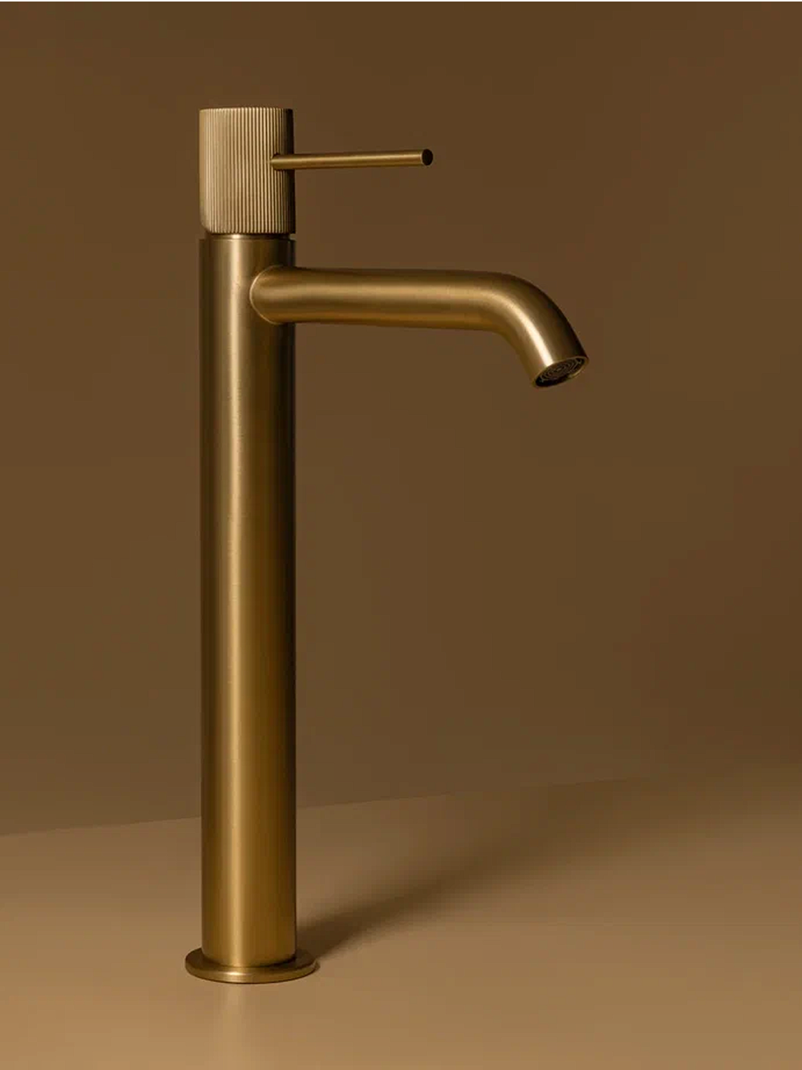 Смеситель для раковины AltroBagno Bilancia 010227 BG