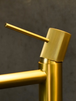 Смеситель для раковины AltroBagno Bilancia 010227 BG